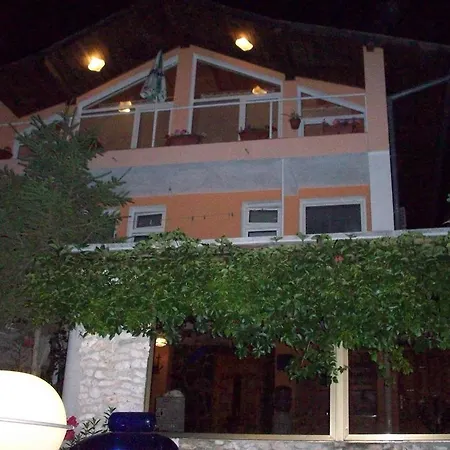 Vila Chasovnikarov Holiday home